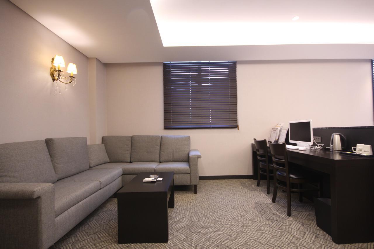 Mbn Hotel Changwon Εξωτερικό φωτογραφία